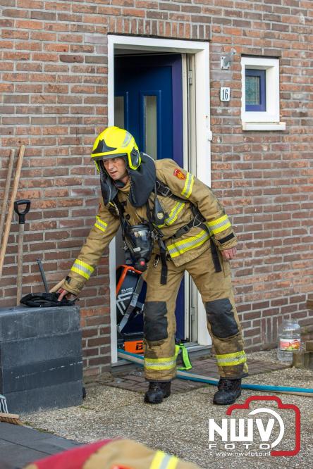 Brand in slaapkamer van woning aan de Passestraat snel geblust, oorzaak van de brand is onbekent. - &copy; NWVFoto.nl
